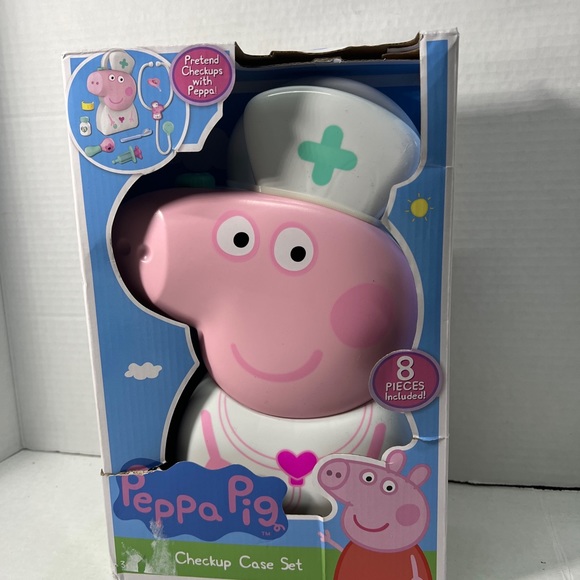 PEPPA PIG 🐷CHECKUP CASE SET- NEW - Picture 2 of 5